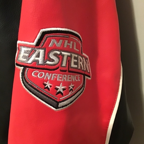 🔥🔥Vintage, chest =27, arm width 9, sleeves 26, shell polyvinyl, gorgeous 🔥 - Picture 5 of 9